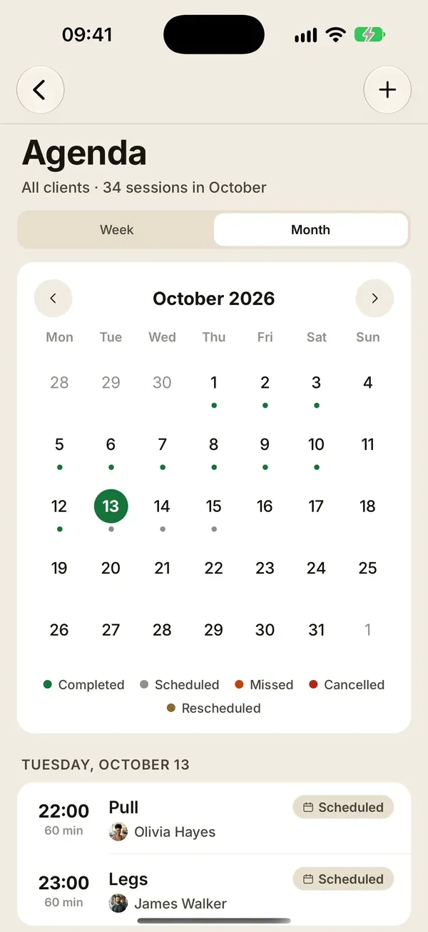Monthly calendar with training days marked